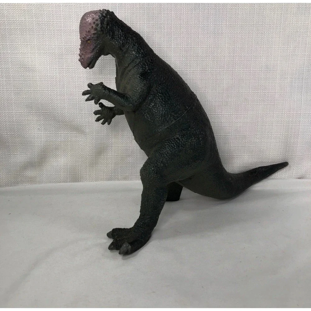 Vintage 1996 Halosaurus Pachycephalosaurus Dinosaur Figure 8.5 Inch Purple Head